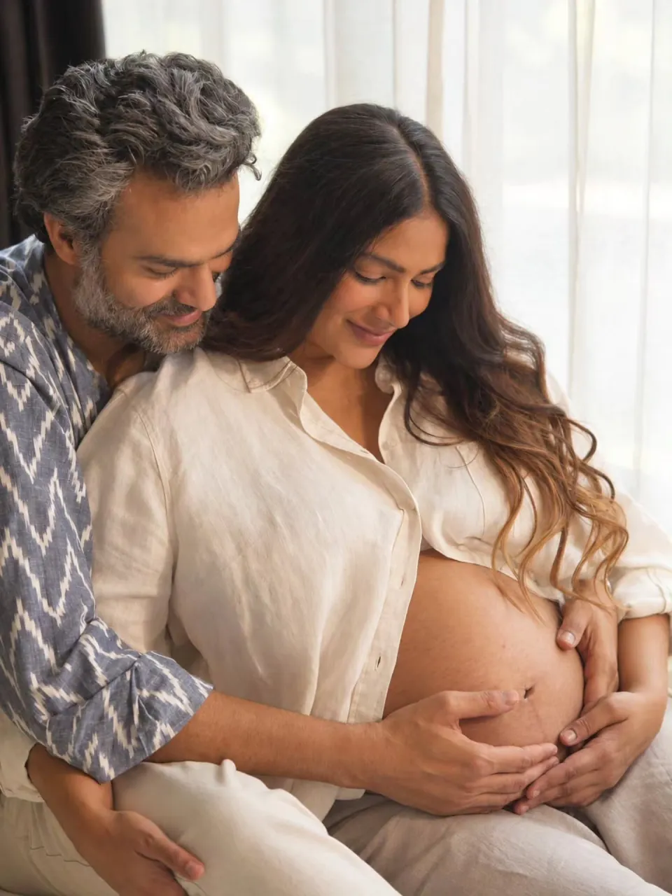 Morning Light — Maternity · At Home (frame 2)